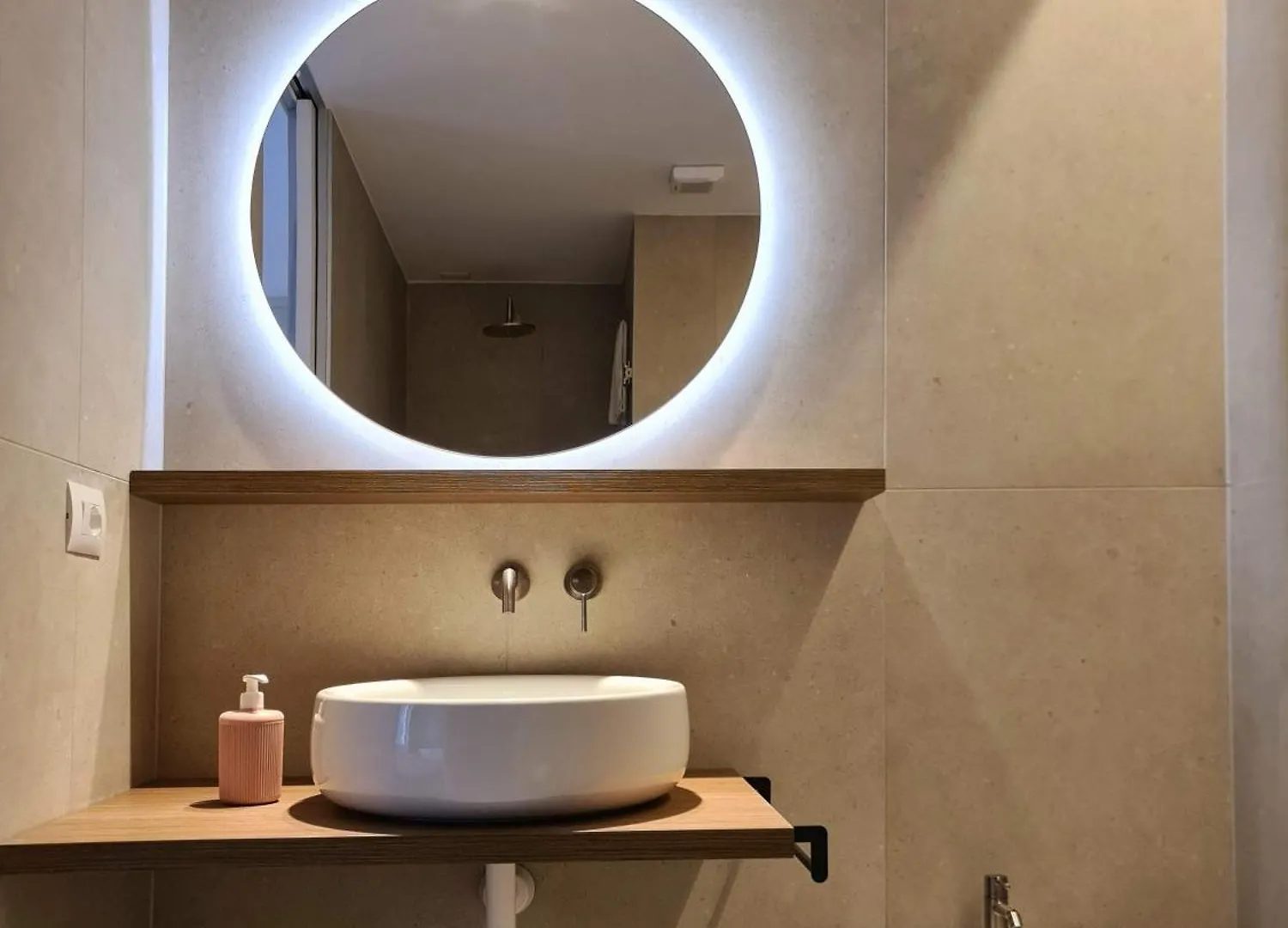 Apartment Delago 1685 Malgrate Italy